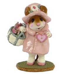 Lady Mouse in 30's style hat and coat hold basket of  hearts