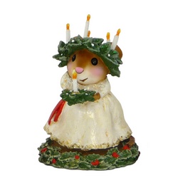 Mouse in white dress holly and candles in her hair and in her hands