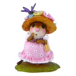 Lady mouse in summer dress withbuuterfly on her flowered hat