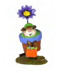 Mouse dress as a flower in a pot with a halloween goody bag