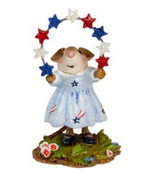 The tiniest of red, while and blue stars rocket across this mouse's dress as she holds up her glittered star garland to celebrate this special Summer holiday!