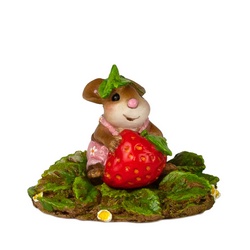 Young mouse in pink, sitting with large strawberry