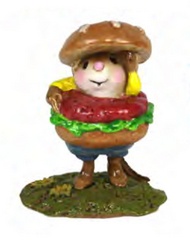 Young mouse dressed as a Hamburger 